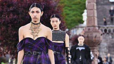 No son flores: el estampado en tendencia para esta primavera 2025 y que fue furor en la Semana de la Moda de Nueva York