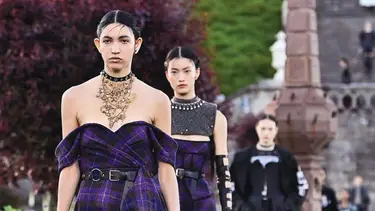 No son flores: el estampado en tendencia para esta primavera 2025 y que fue furor en la Semana de la Moda de Nueva York
