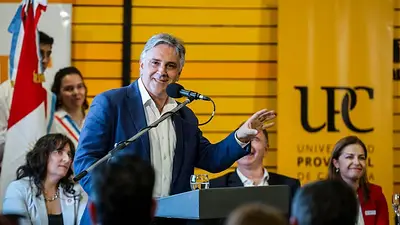 Llaryora llamó a los diputados a rechazar el veto de Milei contra las universidades: "No pueden ser variable de ajuste" Llaryora llamó a los diputados a rechazar el veto de Milei contra las universidades: "No pueden ser variable de ajuste"