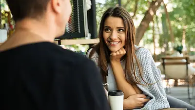 Sorpresa por el rasgo que más atrae en una primera cita, según la Inteligencia artificial Sorpresa por el rasgo que más atrae en una primera cita, según la Inteligencia artificial