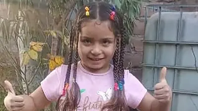 Mendoza: buscan a una nena de 5 años que desapareció a la salida de una escuela Mendoza: buscan a una nena de 5 años que desapareció a la salida de una escuela