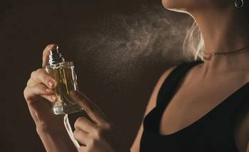 Los mejores cinco perfumes femeninos para el verano, según la IA | Inteligencia artificial