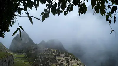 Tren hacia Machu Picchu de Perú reinicia servicio por una tregua de las protestas Tren hacia Machu Picchu de Perú reinicia servicio por una tregua de las protestas