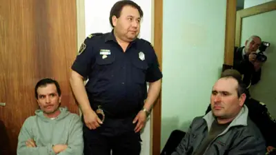 Femicidio de Natalia Melmann: seguirán presos dos de los policías condenados Femicidio de Natalia Melmann: seguirán presos dos de los policías condenados