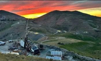 La industria en la era de Milei: una producción cada vez más primarizada  | Minería