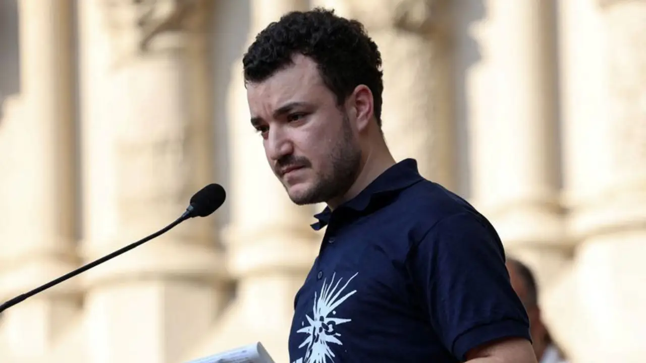 EEUU ordena la deportación de Khalil mientras sus abogados dicen que otra sentencia le protege