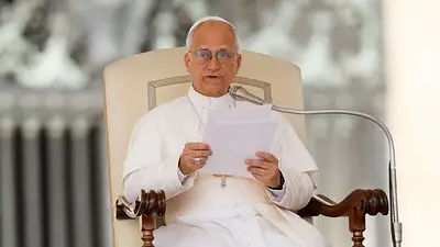 El papa León planea mantener las reformas clave de Francisco pero evitar cambios mayores El papa León planea mantener las reformas clave de Francisco pero evitar cambios mayores