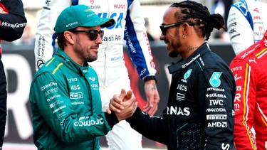 Lewis Hamilton usó a Fernando Alonso para lanzar una audaz respuesta sobre su retiro de la Fórmula 1: "Pronto"