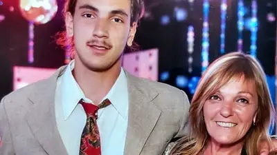 Nicolás Deanna y su madre, Gabriela Covelli Nicolás Deanna y su madre, Gabriela Covelli
