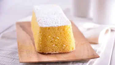 Receta sin azúcar y sin harina de budín de coco: proteico, esponjoso y riquísimo