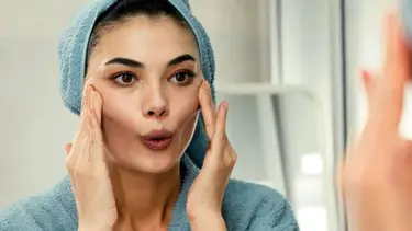 Mabel Carrillo, experta en yoga facial, de 51 años: "El yoga facial estimula la producción de colágeno"