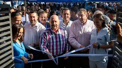 Insfrán refuerza el sistema sanitario de Formosa con obras claves: "Nuestro modelo continuará firme" Insfrán refuerza el sistema sanitario de Formosa con obras claves: "Nuestro modelo continuará firme"