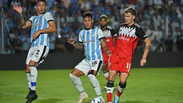 River visita a Atlético Tucumán: cuando juegan, formaciones y cómo ver en vivo