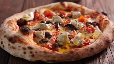 Receta de pizza de masa madre casera para disfrutar el fin de semana