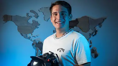 Nicolás Marín, fotógrafo submarino: "Cuando conocí cómo es abajo del agua no quise subir más a la superficie" Nicolás Marín, fotógrafo submarino: "Cuando conocí cómo es abajo del agua no quise subir más a la superficie"