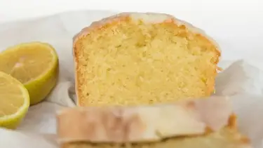 La receta del budín nube de limón, una merienda para los días de lluvia 