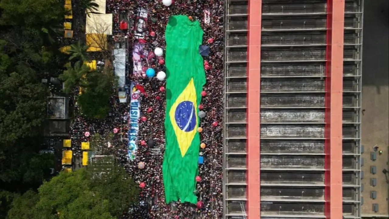 Masivas protestas en Brasil contra una amnistía a Bolsonaro y legisladores investigados