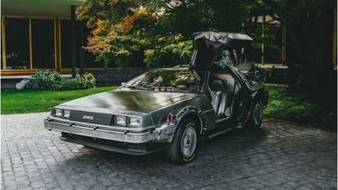 Llega “Íconos Sobre Ruedas”: cómo ver la Testarossa negra de Maradona, el DeLorean de “Volver al Futuro” y el auto de Marilyn Monroe