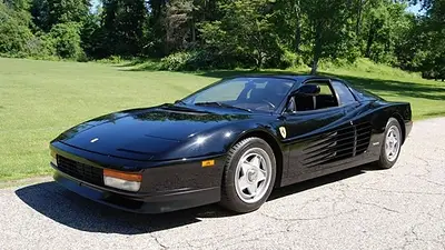 Una locura de auto: Así era la Ferrari Testarossa de Diego Maradona Una locura de auto: Así era la Ferrari Testarossa de Diego Maradona