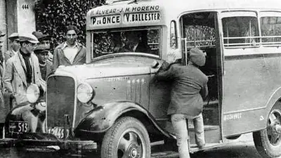 La primera línea de colectivos en Buenos Aires. La primera línea de colectivos en Buenos Aires.