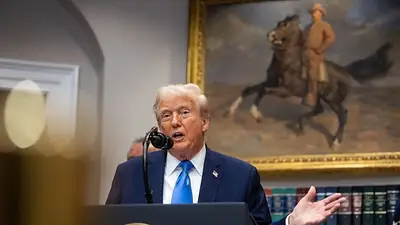 Donald Trump sugirió la expulsión a España de la OTAN Donald Trump sugirió la expulsión a España de la OTAN