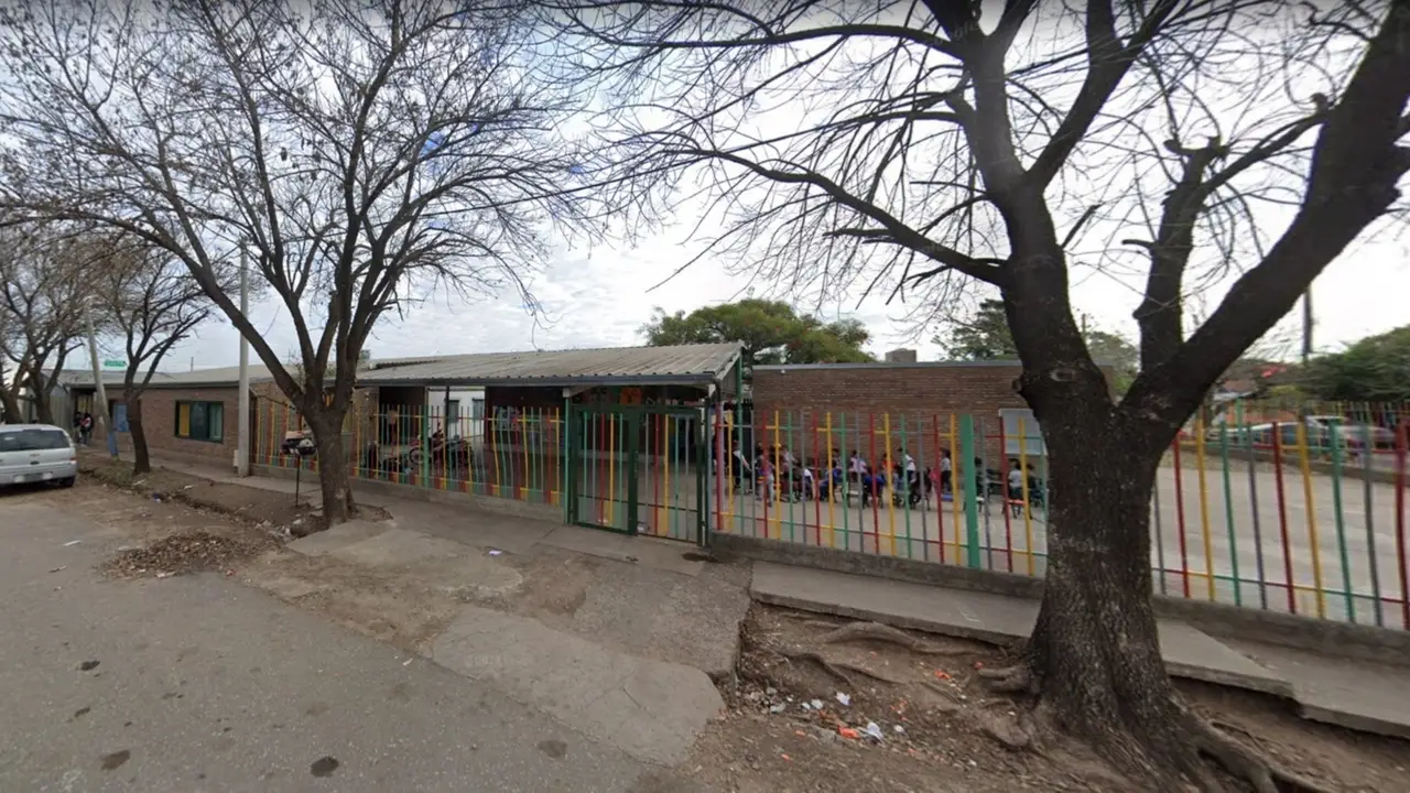 Las escuelas de Rosario, a la deriva por la inseguridad: dos colegios sufrieron robos