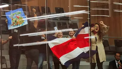 Presidente de Costa Rica mantiene inmunidad tras votación legislativa para retirar fuero Presidente de Costa Rica mantiene inmunidad tras votación legislativa para retirar fuero