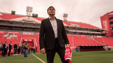 Gustavo Quinteros busca romper una racha negra en Independiente vs. Racing