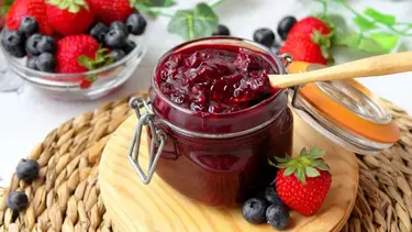 Receta de mermelada casera sin azúcar: de frutos rojos, mucho mas económica y deliciosa que las compradas