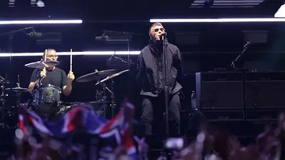 Ticketmaster se compromete a fijar precios más claros tras las quejas por la gira de Oasis Ticketmaster se compromete a fijar precios más claros tras las quejas por la gira de Oasis
