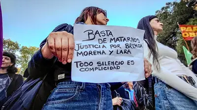 Triple femicidio: Rosario y Córdoba marcharon para exigir justicia por las jóvenes de La Matanza Triple femicidio: Rosario y Córdoba marcharon para exigir justicia por las jóvenes de La Matanza