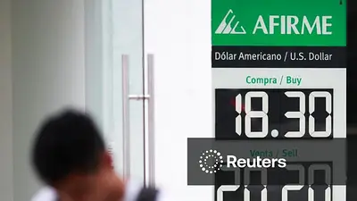 Peso mexicano cae tras decisión Banxico, acciones de Minera Frisco se disparan Peso mexicano cae tras decisión Banxico, acciones de Minera Frisco se disparan