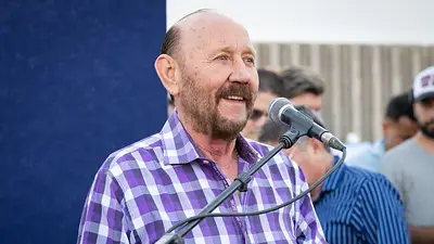 “Al servicio de un imperio”: Insfrán criticó a Milei por el pacto con EEUU y convocó a reforzar el Congreso en octubre “Al servicio de un imperio”: Insfrán criticó a Milei por el pacto con EEUU y convocó a reforzar el Congreso en octubre