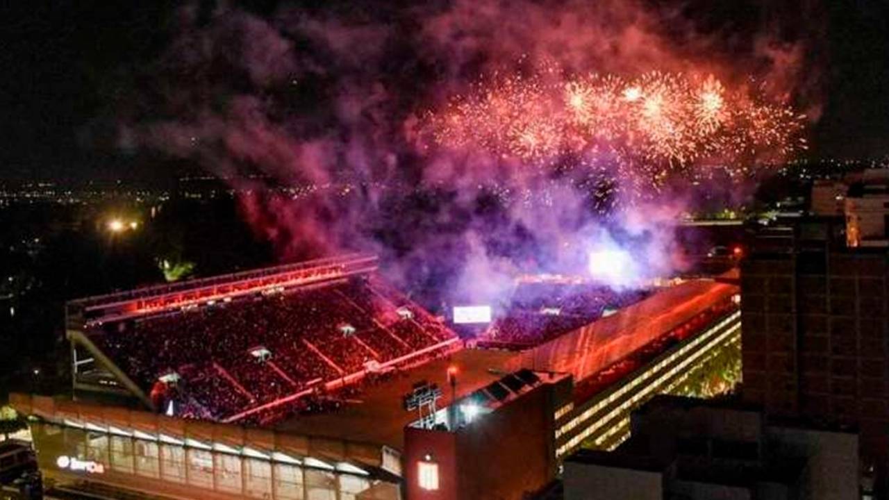 Es hincha de Estudiantes, llegó a su casa y encontró una carta su nene de 12 años que lo hizo llorar: "Mi compañero"