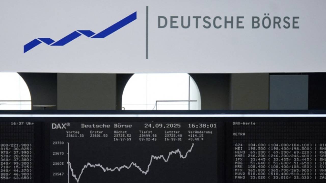 Las bolsas europeas rebotan desde mínimos ante el impulso del sector financiero e industrial