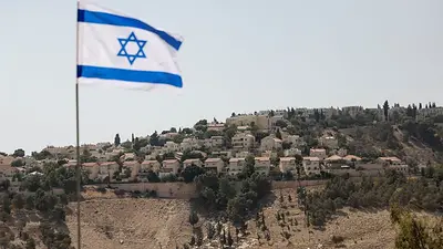 Israel avanza su ocupación del territorio palestino de Cisjordania, mientras ataca la Franja de Gaza Israel avanza su ocupación del territorio palestino de Cisjordania, mientras ataca la Franja de Gaza