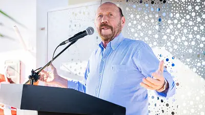 "Es una estafa a cara descubierta": Insfrán apuntó contra Milei tras la baja de retenciones al campo "Es una estafa a cara descubierta": Insfrán apuntó contra Milei tras la baja de retenciones al campo