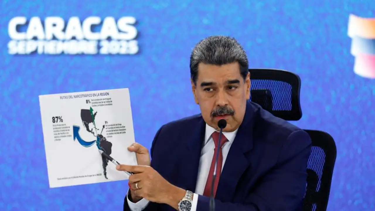 "Imbéciles imperialistas de YouTube", dice Maduro tras cierre de su canal en la red social
