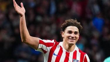 Otra vez Julián Álvarez: el golazo que le marcó en el clásico al Real Madrid