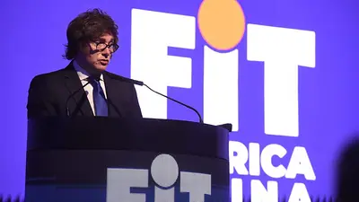En medio de la crisis, Milei negó devaluación y pidió reforma laboral En medio de la crisis, Milei negó devaluación y pidió reforma laboral