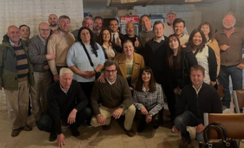 Campaña LLA: mensaje de unidad, una camiseta de los Lakers y el faltazo de Espert | Elecciones 2025