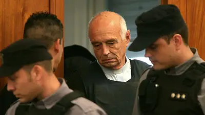 El Servicio Penitenciario apoyó el pedido de salida de Christian Von Wernich, cura cómplice en los crímenes de lesa humanidad de la última dictadura militar El Servicio Penitenciario apoyó el pedido de salida de Christian Von Wernich, cura cómplice en los crímenes de lesa humanidad de la última dictadura militar