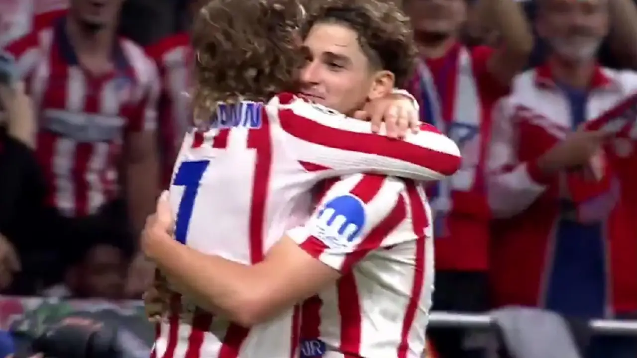 La increíble jugada de Julián Álvarez y la asistencia a Griezmann para el Atlético de Madrid