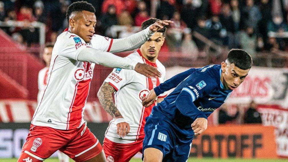 Crisis total: Racing perdió ante Huracán y sigue último en el Torneo Clausura 2026