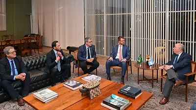 En plena crisis diplomática, diputados opositores viajaron a Brasil para abrir diálogo En plena crisis diplomática, diputados opositores viajaron a Brasil para abrir diálogo