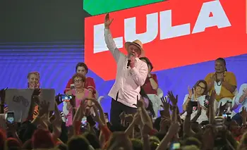 Se acorta la distancia en Brasil: Lula y Flávio Bolsonaro entran en empate técnico | Elecciones en brasil
