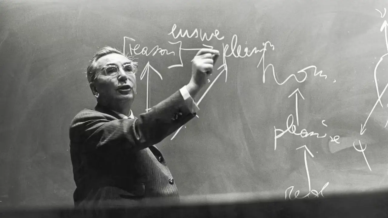Viktor Frankl, neurólogo: “La vida nunca se vuelve insoportable por las circunstancias, sino por falta de significado y propósito”