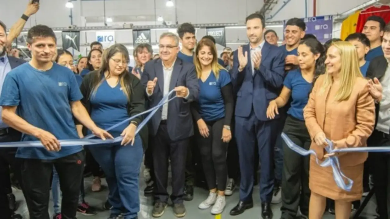 La promesa incumplida de Jalil: de la "generación de empleo" en Catamarca a las suspensiones y cierres de empresas
