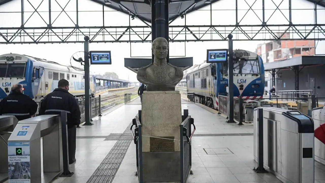 La línea San Martín sumó una formación renovada y otras dos serán reparadas en las próximas semanas. Qué trabajos se hicieron en los trenes.