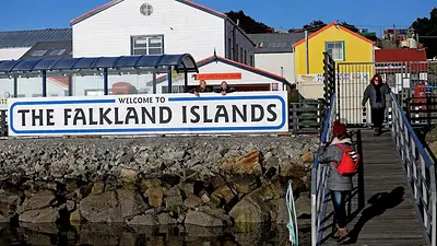 En Chile dicen que podrán enviar comida y combustible a las Malvinas por Punta Arenas En Chile dicen que podrán enviar comida y combustible a las Malvinas por Punta Arenas